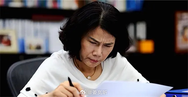 董明珠最新經(jīng)典語錄，領(lǐng)導(dǎo)力與商業(yè)智慧的獨(dú)特解讀